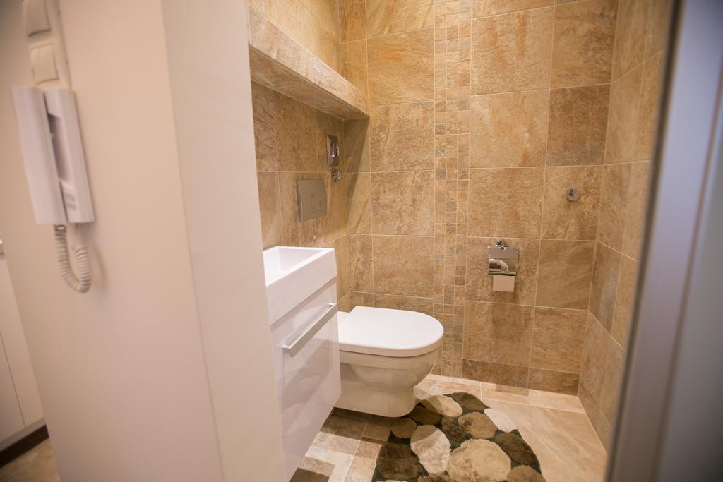 Chain Bridge Studio Apartment Budapest Exterior photo